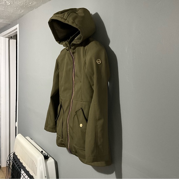 MICHAEL KORS WOMENS JACKET.COLOR OLIVE LIGHTWEIGHT - Picture 12 of 16